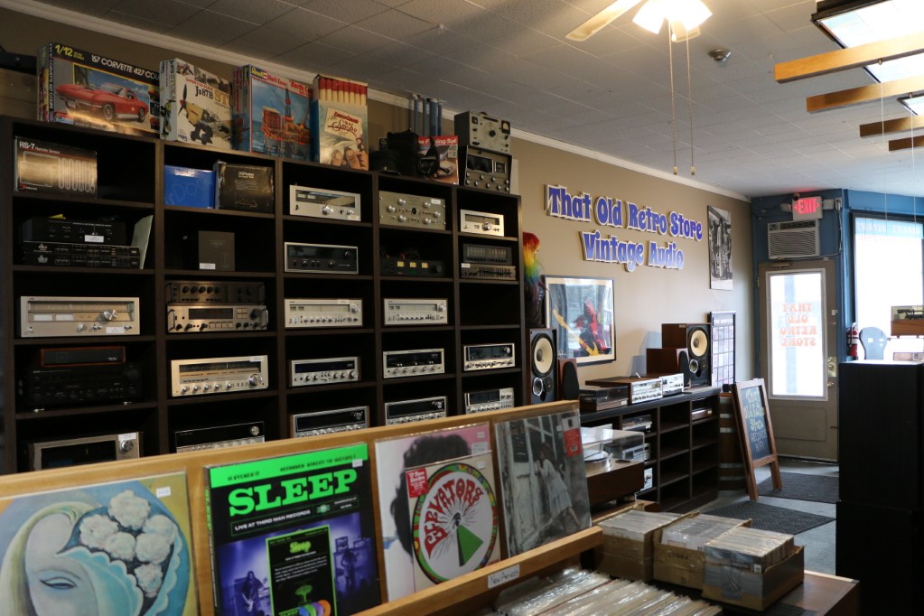 That Old Retro Store Buy/Trade Stereo Equipment